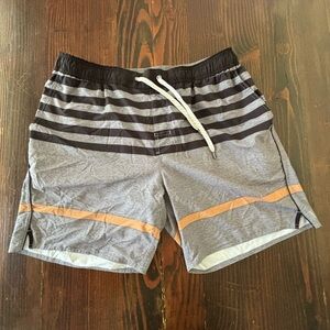 Vuori | Trail Runner‎ Shorts | Men’s Size XL Lined | 8” Inseam